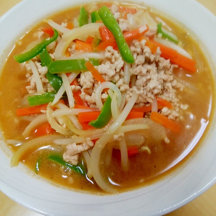 【ひき肉と野菜】味噌ラーメン